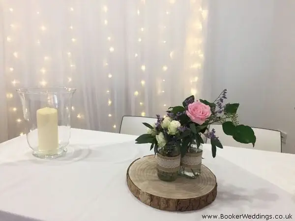 Table Arrangements in Hessian and Lace Jars