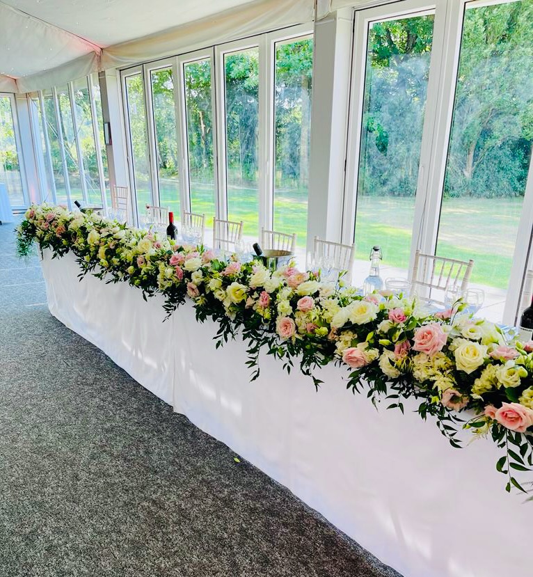 Grand Pink and White Floral Table Runner