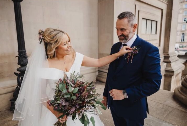 Wild Bride and Groom Flowers Rachel Clarke Photography