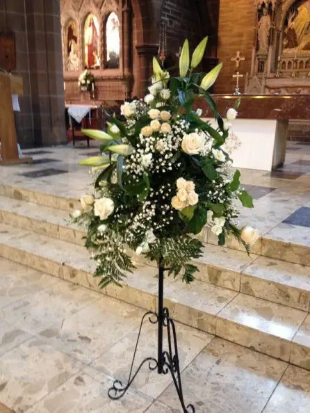 Pale Peach Rose Pedestal Arrangement 1