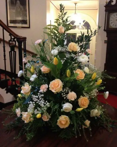 Large Peach Rose Pedestal / Table Arrangement