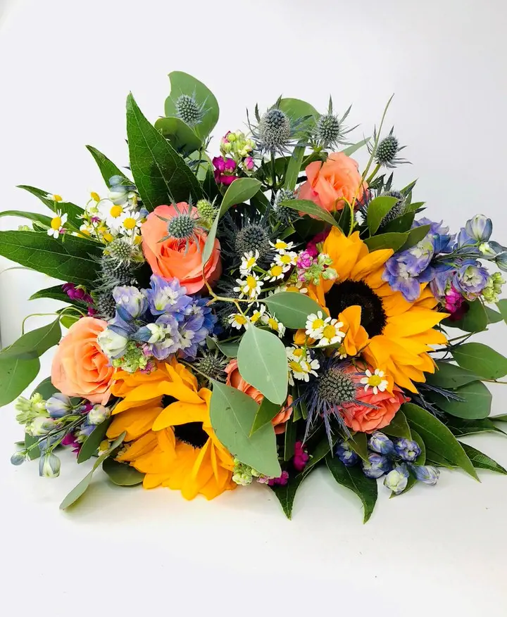 Vibrant Bride Bouquet With Sunflowers