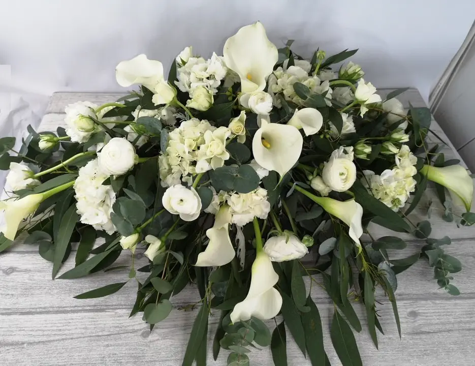 Calla Lily Rose and Hydrangea Top Table Arrangement