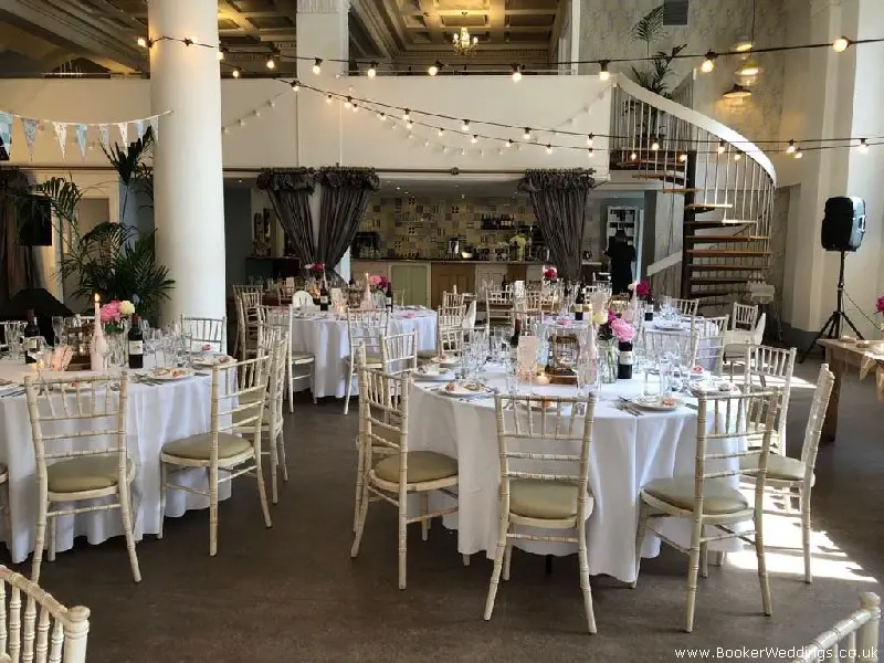 Wedding Venue Oh Me Oh My Table Centerpieces