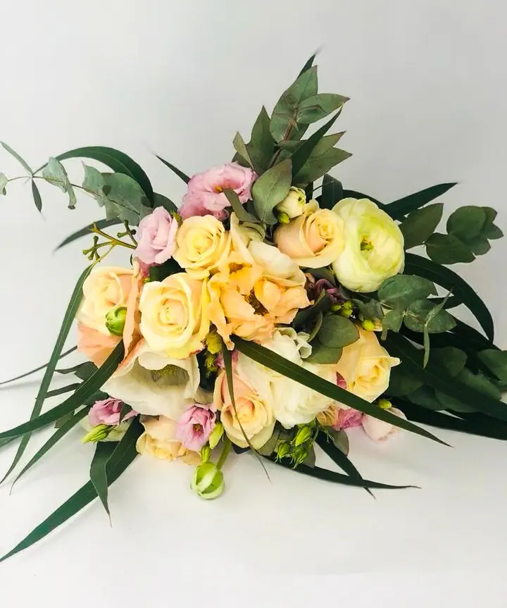 Bride BoHo Style Wild Bouquet