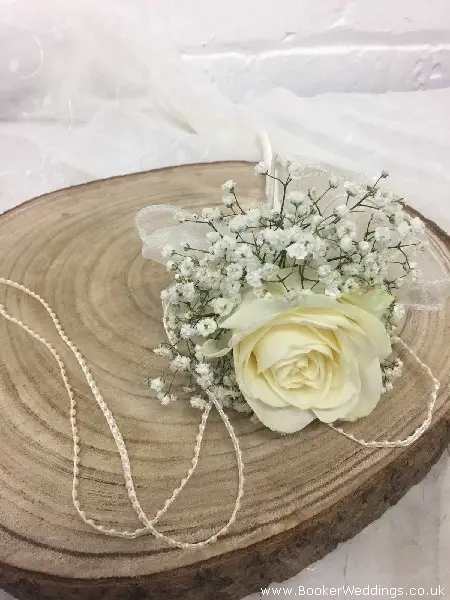 Cream Avalance Rose Flowergirl Wand