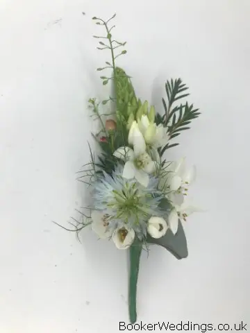 Buttonhole Wild Style in Blue and White