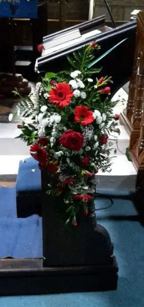 Red and White Alter Decoration Church Wedding Flowers