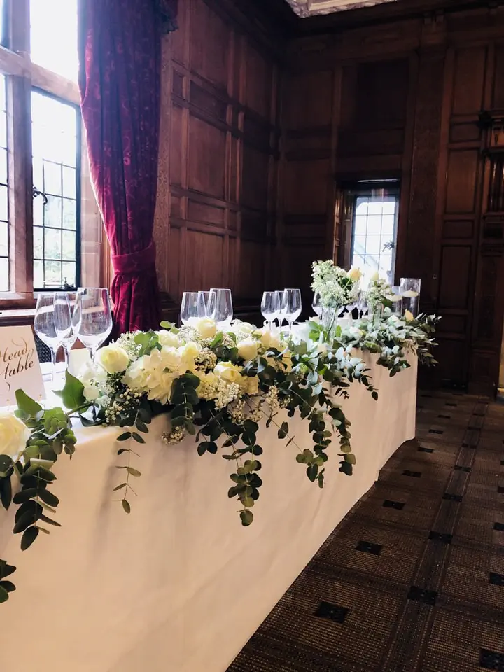 White and Green Top Table Flowers
