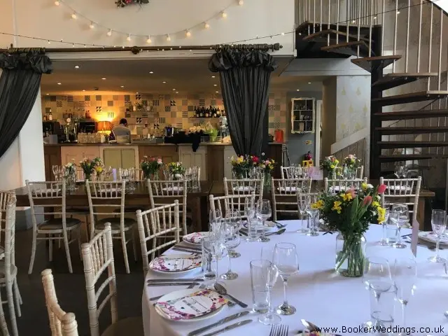 Oh Me Oh My Spring Wedding Flowers