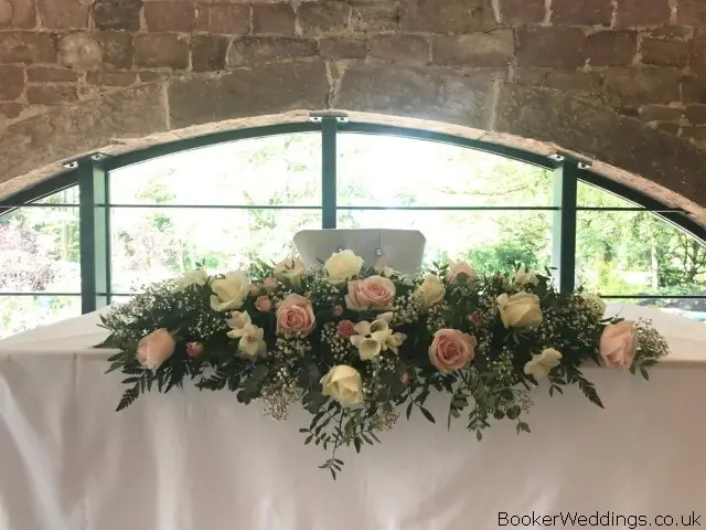 Top Table Pink and White Arrangement at Allerton Manor