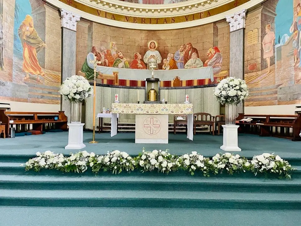 Alter Flowers at St Anthony of Padua