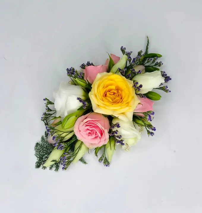 Pretty Rose Wrist Corsage for Bride