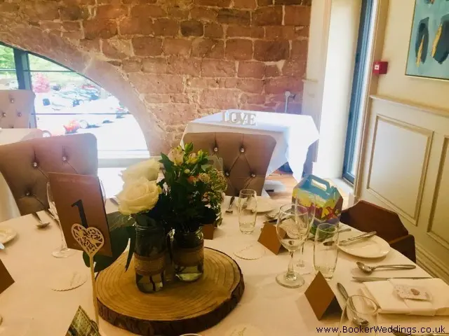 Table Centrepieces at Allerton Manor