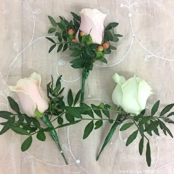 Rose Buttonholes For Pale Peach and White Wedding Colour Pallet