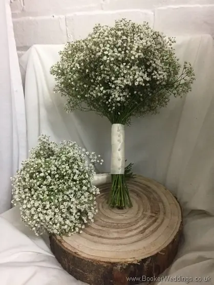 Simple Gypsy Grass Hand Tied Flower Girl Bouquets for a Christmas Wedding Side View
