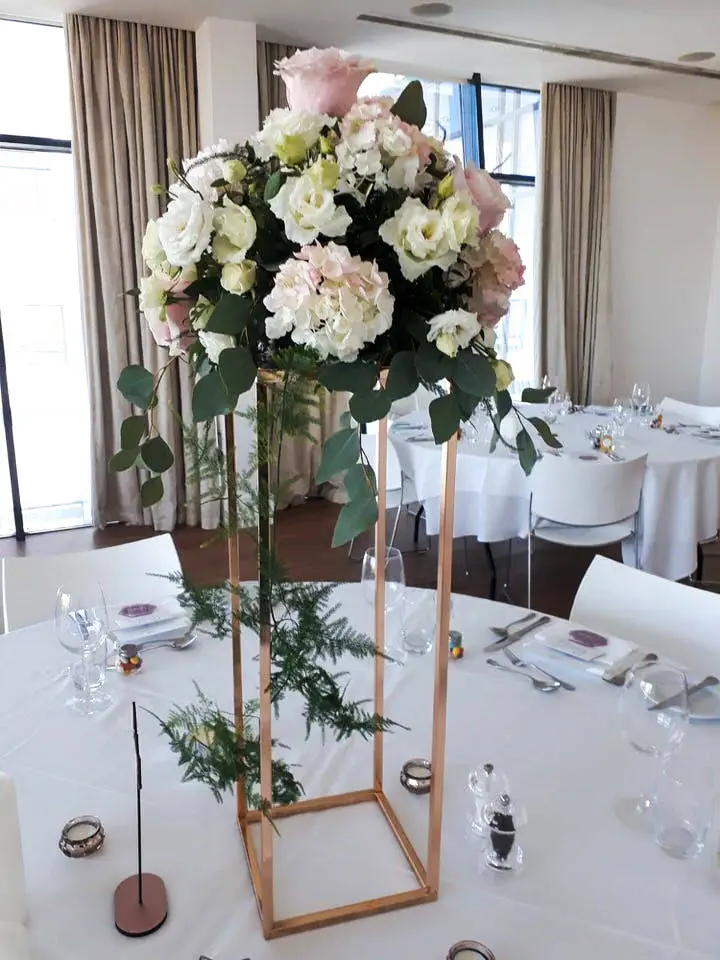 Geometric Table Centrepiece with Flowers