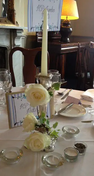 White Rose and Ivy Candelabra Single Candle
