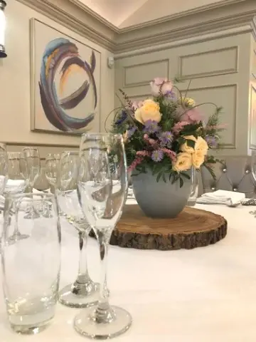 Pastel Wedding Flowers at Allerton Manor2