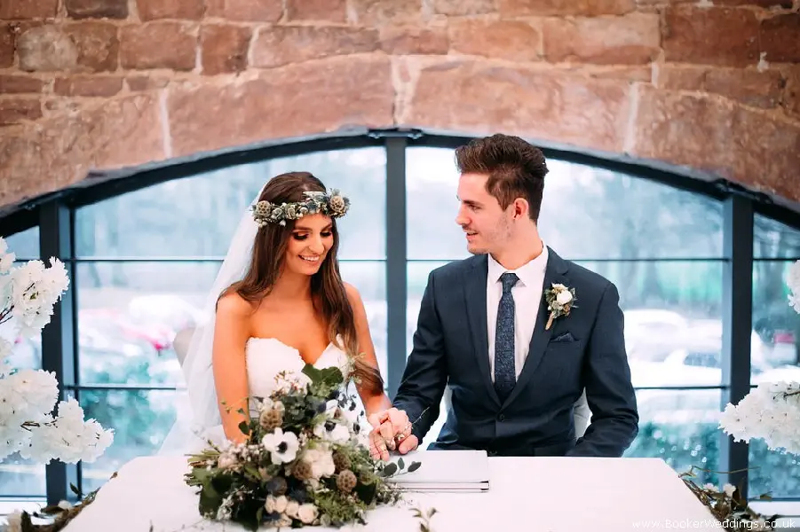 Wedding photo shoot at Allerton Manor Liverpool, featuring flowers from Booker Weddings, Liverpool Florists20