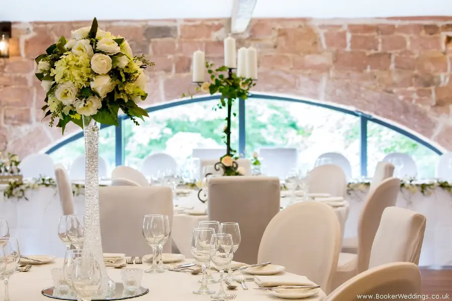 Wedding photo shoot at Allerton Manor, featuring flowers from Booker Weddings, Liverpool Florists20