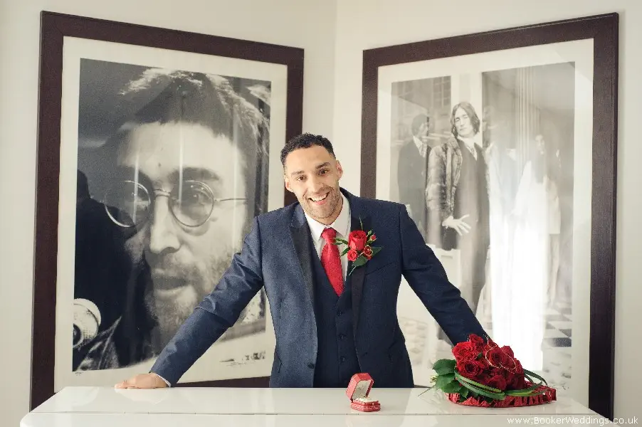 Wedding photo shoot at Hard Days Night Liverpool, featuring flowers from Booker Weddings, Liverpool Florists15