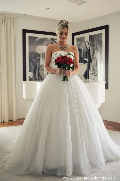 Wedding photo shoot at Hard Days Night Liverpool, featuring flowers from Booker Weddings, Liverpool Florists34