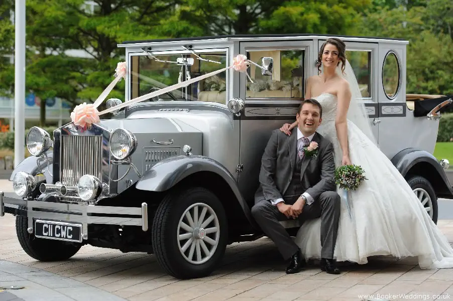 Wedding photo shoot at Hilton Hotel Liverpool, featuring flowers from Booker Weddings, Liverpool Florists13