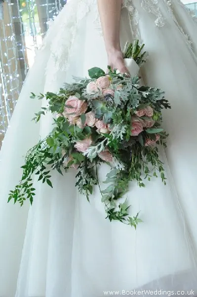 Wedding photo shoot at Hilton Hotel Liverpool, featuring flowers from Booker Weddings, Liverpool Florists3