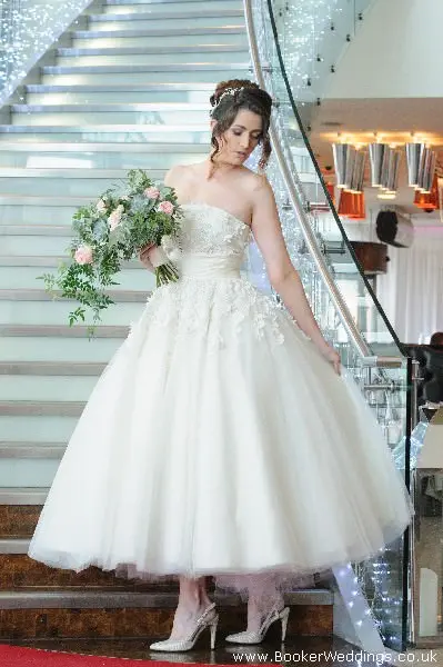 Wedding photo shoot at Hilton Hotel Liverpool, featuring flowers from Booker Weddings, Liverpool Florists31