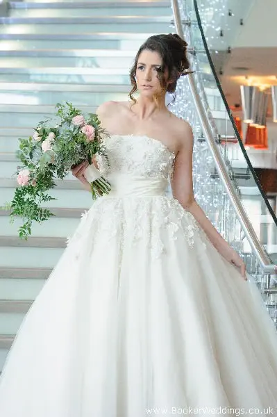 Wedding photo shoot at Hilton Hotel Liverpool, featuring flowers from Booker Weddings, Liverpool Florists32