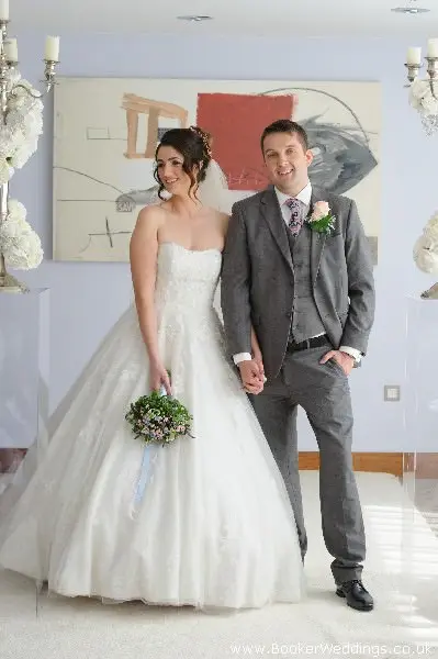 Wedding photo shoot at Hilton Hotel Liverpool, featuring flowers from Booker Weddings, Liverpool Florists54